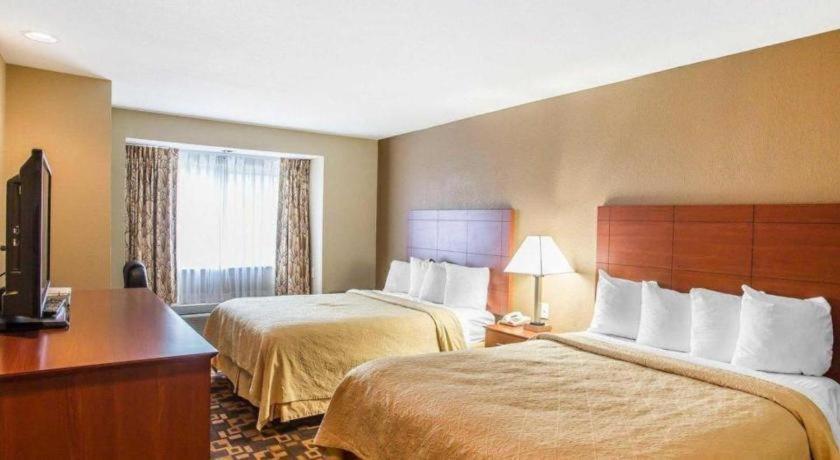 Quality Inn & Suites Mount Juliet Eksteriør billede